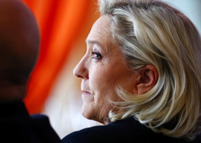 How France Falls to the Far Right